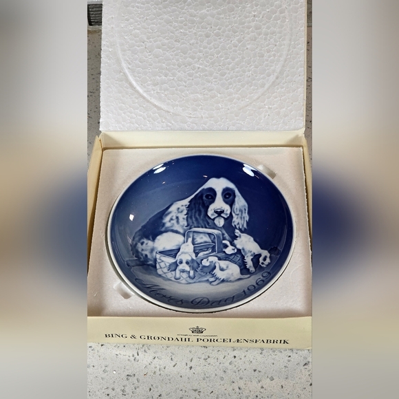 Vintage 1969 Cokerspaniel with Puppies Bing & Grondahl Mother's Day Plate - Picture 1 of 3